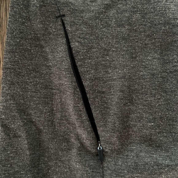 Nike Grey Dri-FIT Longsleeve Crewneck - Picture 8 of 8